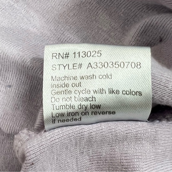 Vibe N' Sun Butterfly Floral Attract Energy Cropped short sleeved Shirt Size XL - Picture 10 of 11